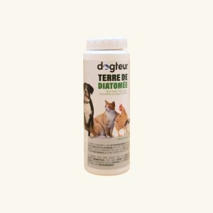 Dogteur Terre de Diatomée, poudre naturelle pour éliminer les parasites externes chez les chiens et les chats.